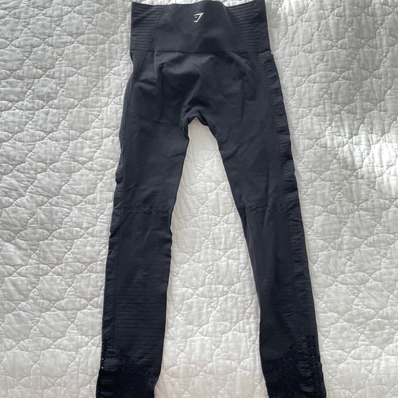 Gymshark Energy+ Seamless Leggings - Picture 2 of 3